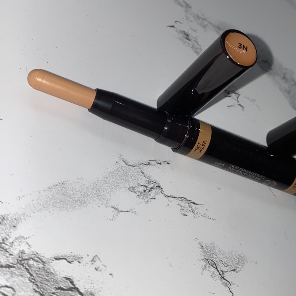 NWOB Laura Mercier secret camouflage bright&correct duo 3N
No box
Never used - Picture 3 of 5